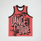 MONROE STORE Camiseta de baloncesto unisex roja con estampado "Dance Culture" y figuras de bailarines, 100% poliéster reciclado.