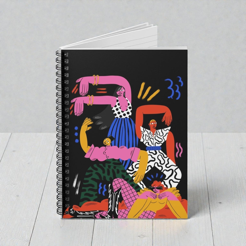 MONROE STORE Cuaderno de espiral con diseño abstracto de figuras en negro, rosa, amarillo, azul y verde. Tapa dura y páginas rayadas.