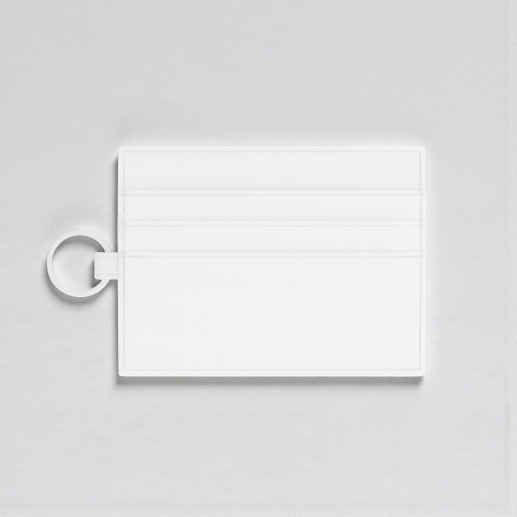 Monroe Store Tarjetero blanco de piel sintética con anilla y múltiples ranuras para tarjetas.