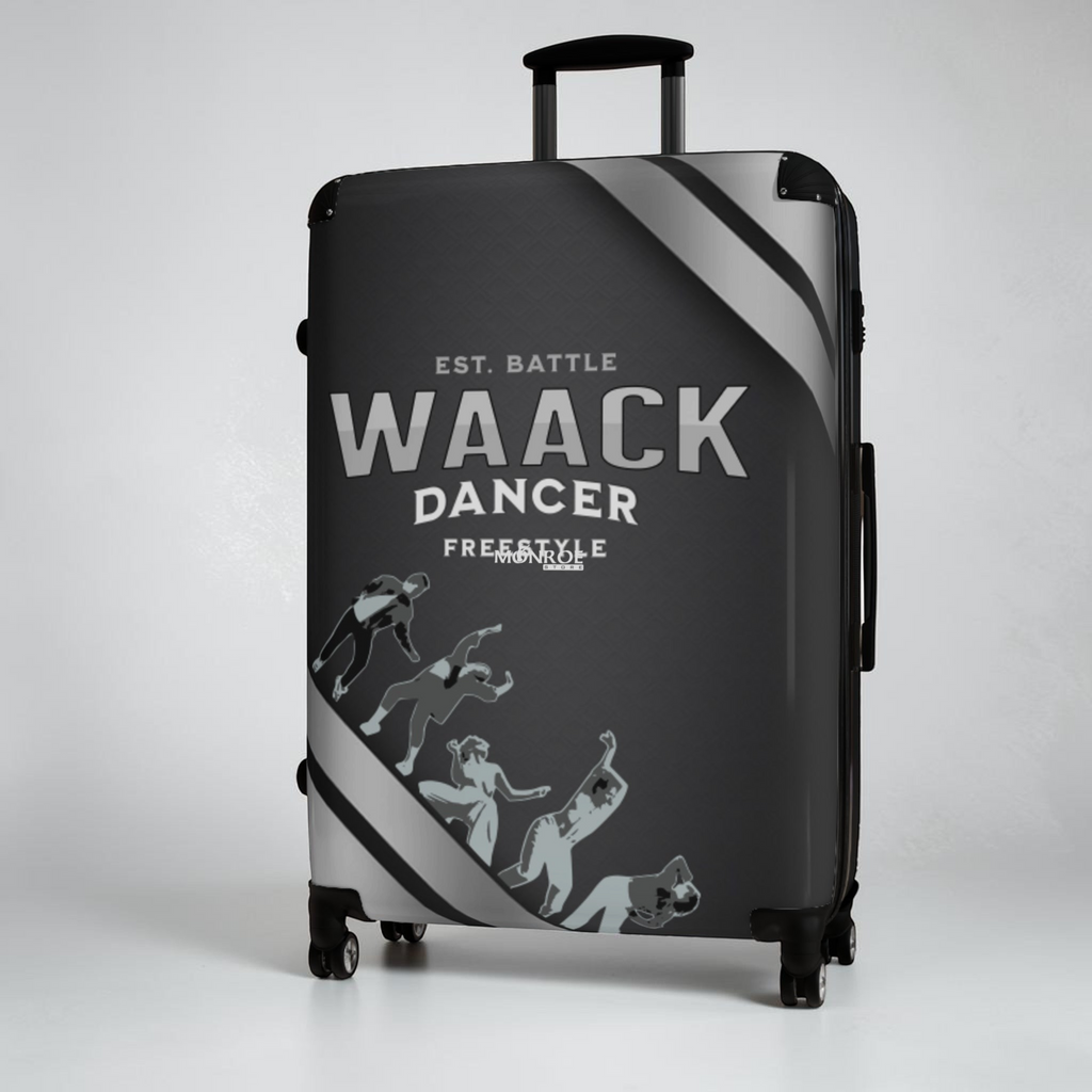 Maleta de viaje negra con diseño de gatos en tonos grises y blancos, con mango extensible y ruedas, ideal para bailar y viajar con estilo.