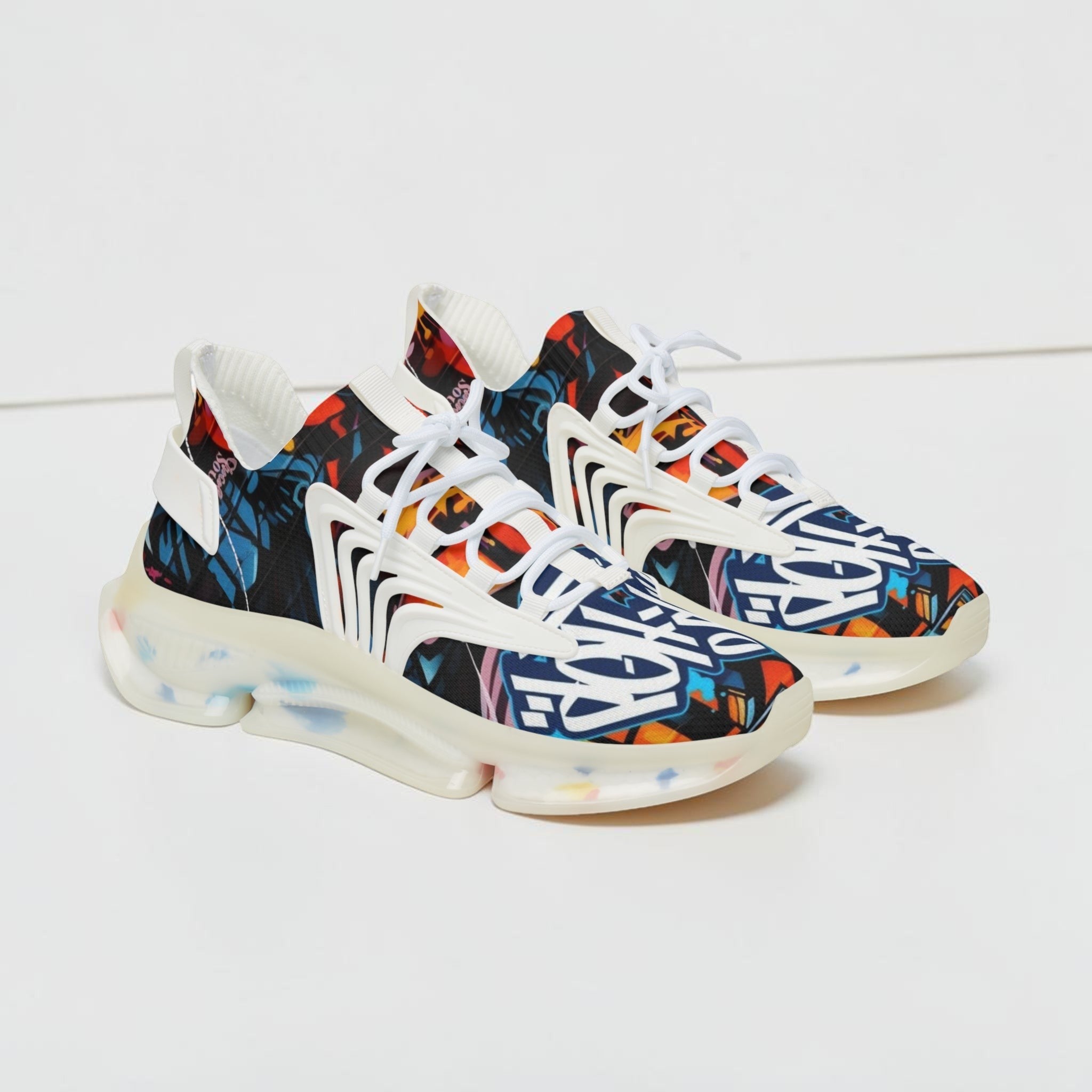 MONROE STORE zapatillas deportivas de malla para hombre con estampado de grafiti y cordones blancos.